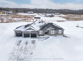 119 Hineman St, Kingston, ON K7L 0G2