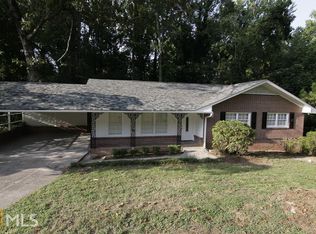 3886 King Arthur Rd SW, Atlanta, GA 30331