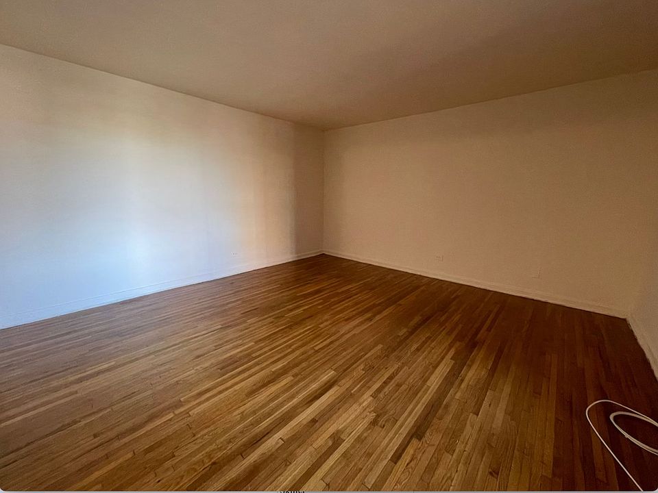 2nd image of 7210 37th Ave APT 224