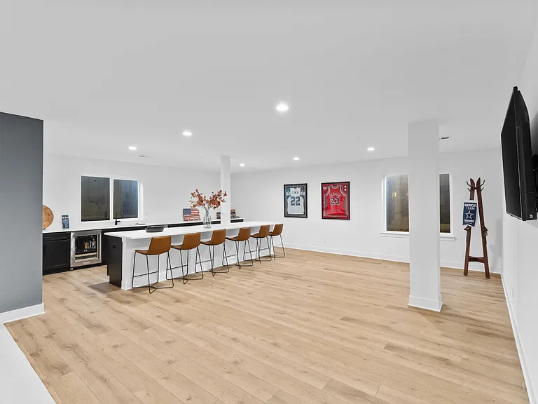 9676 Elizabeth St — Photo 11
