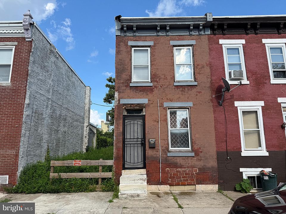 2nd image of 3623 N Sydenham St