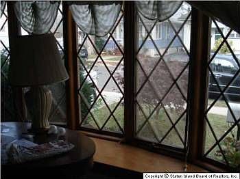 3rd image of 44 Montell St