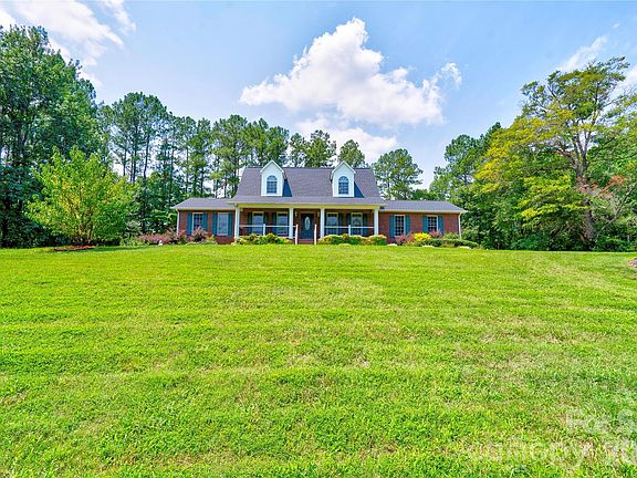 2nd image of 189 Hazelhurst Ln