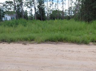 104 Howard Dr, Interlachen, FL 32148