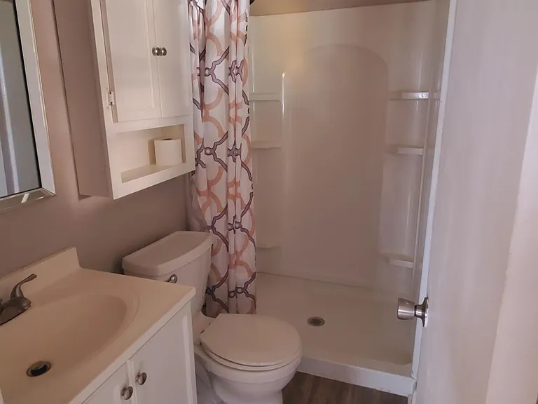 103 Karen Dr — Photo 5