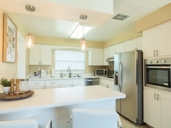 971 Beechfern Ln, Rockledge, FL 32955