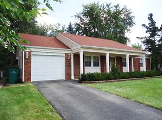 311 Weidner Rd, Buffalo Grove, IL 60089