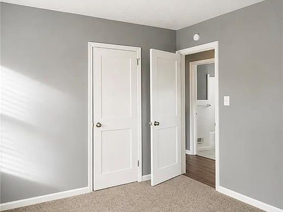 4th image of 2196 Knoll Dr