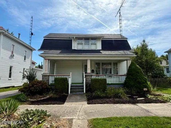 414 E Franklin St, Kenton, OH 43326