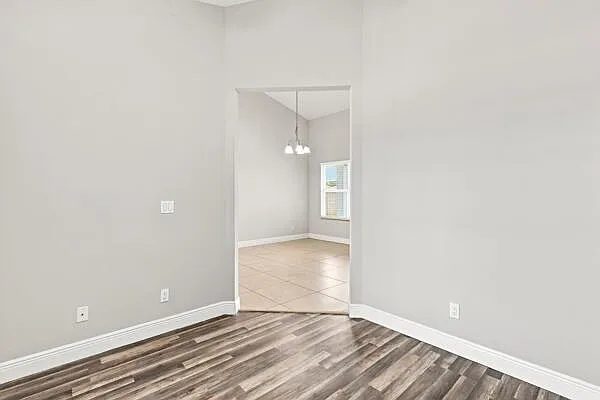 5866 NW Mesa Cir — Photo 15