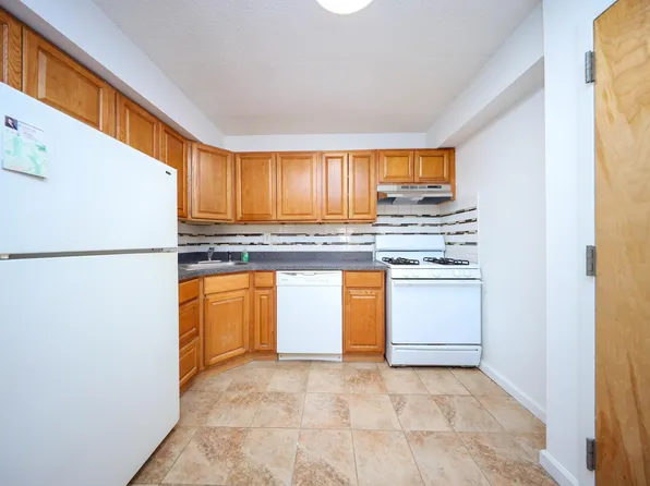 1910 Avenue V image 6 of 19