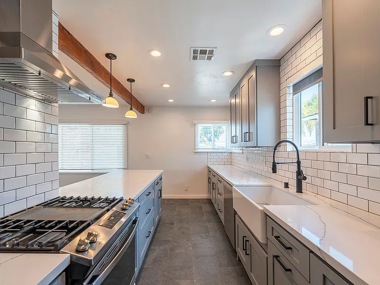 5348 W 142nd Pl — Photo 12