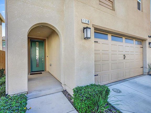 2nd image of 1118 Elevations Way W