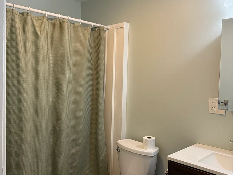 215 Floral Ave #215 — Photo 8