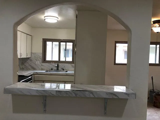 2 bed, 976 sqft, $2,995 — Photo 1
