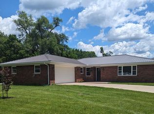 108 N Harris St, Bainbridge, OH 45612