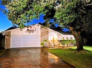 4038 Lost Oak Dr, Spring, TX 77388