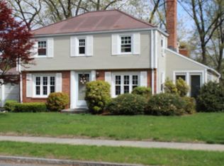 22 Buick St, Springfield, MA 01118