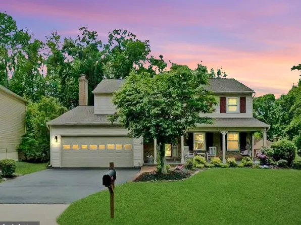 4311 Berwick Pl, Woodbridge, VA 22192