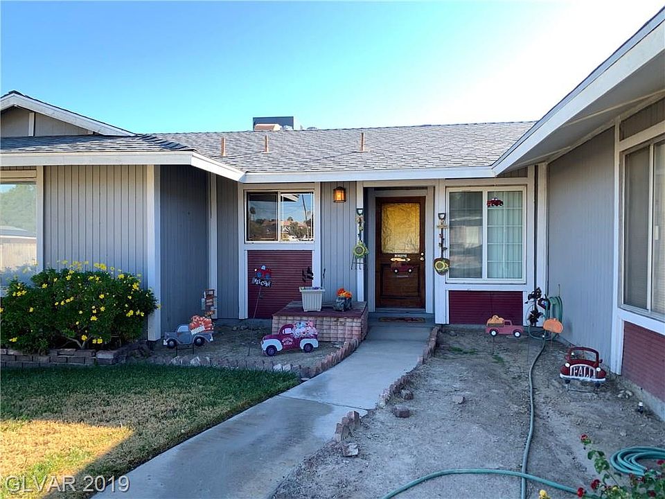 2nd image of 3597 Casey Dr