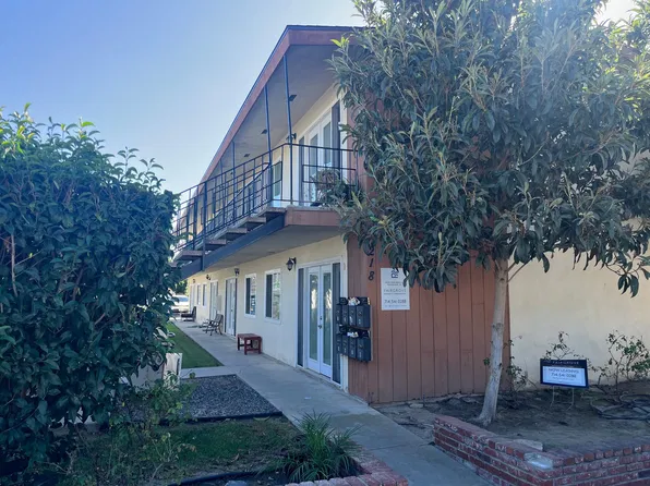 218 Chicago in Beautiful Huntington Beach!, 218 Chicago Ave APT 3, Huntington Beach, CA 92648