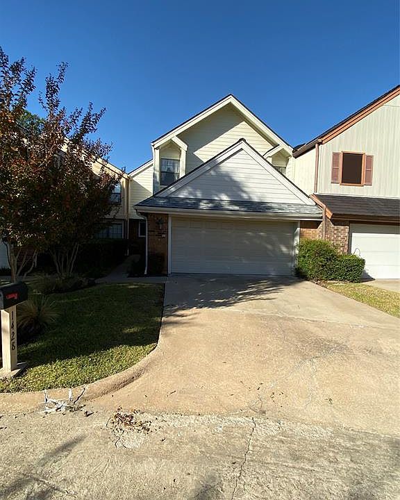1st image of 1428 Earlshire Pl