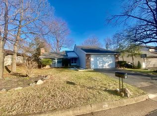 120 S Fox Rd, Sterling, VA 20164