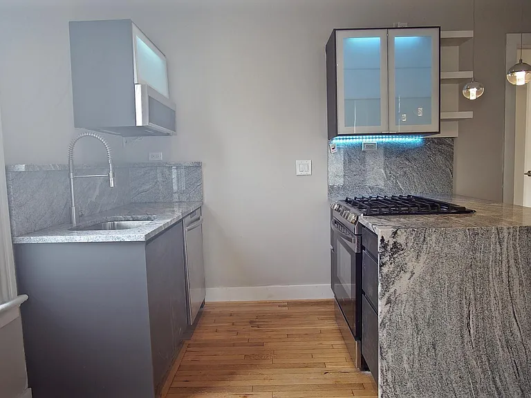 255 Federal St #1R — Photo 20