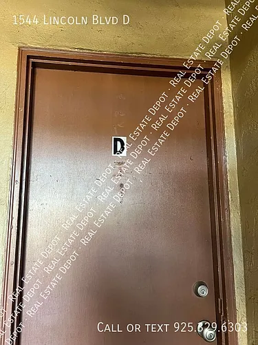 1544 Lincoln Blvd Photo 1