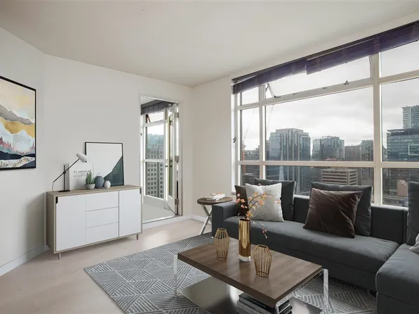 438 Seymour St #2501, Vancouver, BC V6B 6H4