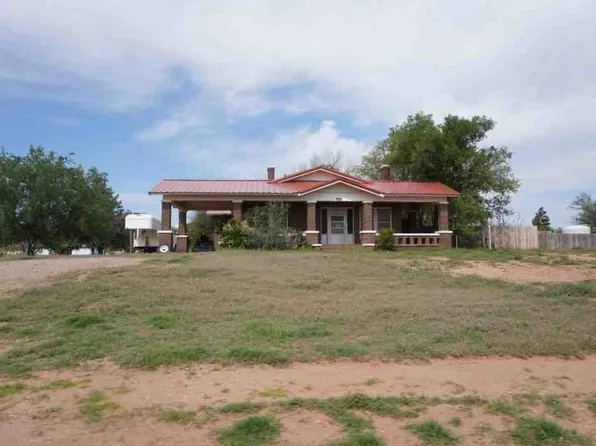 410 McPherson St, Estelline, TX 79233