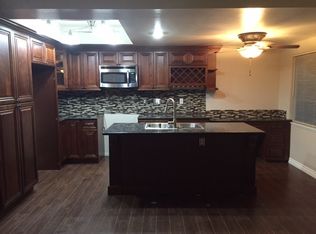 1605 W Summit Crest Ct, San Bernardino, CA 92405