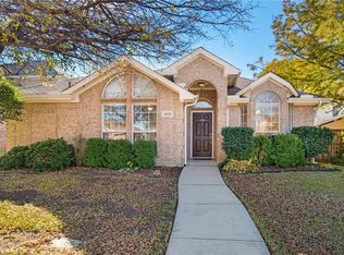 1424 Stella Dr, Lewisville, TX 75067