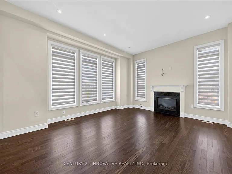 1815 Fairport Rd #1 — Photo 4