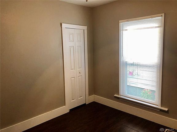 5th image of 532 Burkhardt Ave