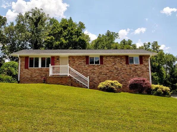 624 Corbley Rd, Rossville, GA 30741