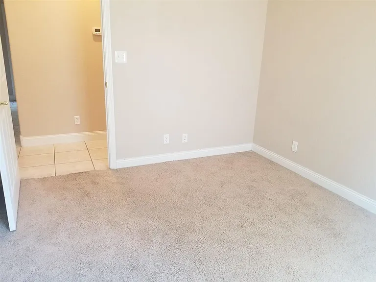 4001 W Philip Ave — Photo 23