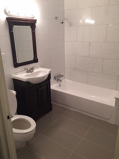 1st image of 829 Greenwood Ave APT 2D