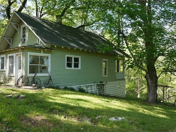 716 E Electric St, Rogers, AR 72756