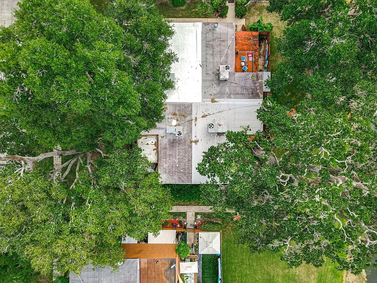 164 Sweetgum Ln — Photo 30