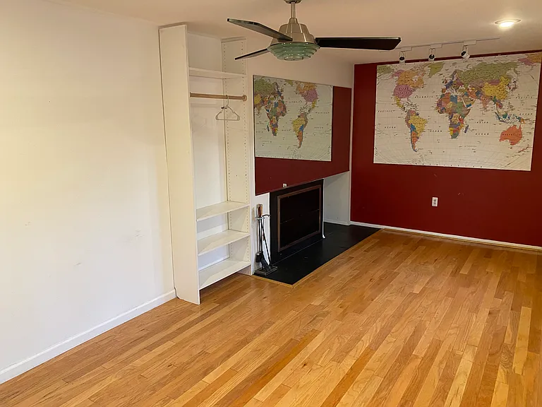 5824 Harness Ct — Photo 1