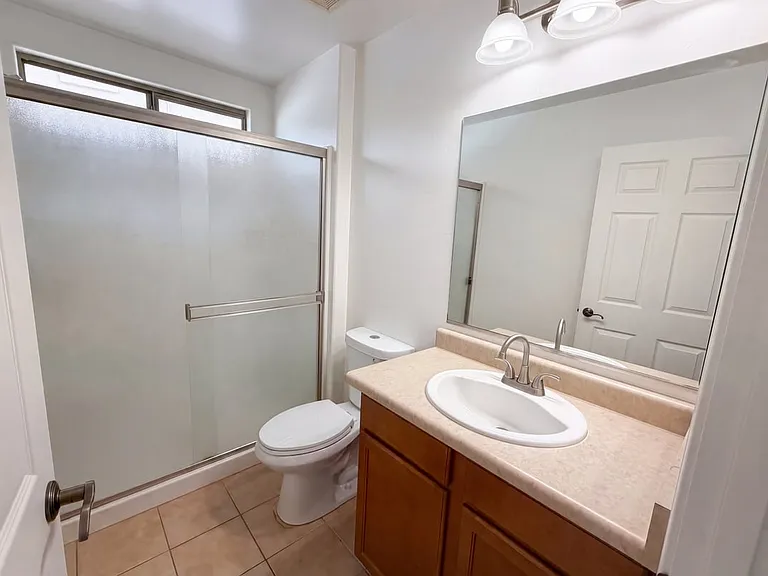 1018 E Lyle Canyon Dr — Photo 8