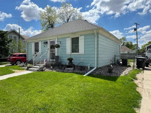 1619 W 7th St, Hastings, NE 68901