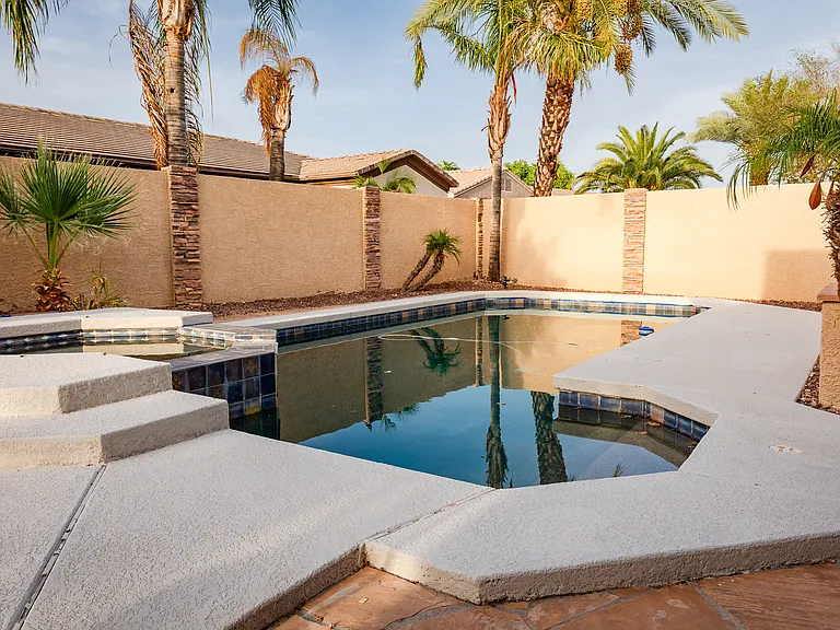 462 W Carob Dr — Photo 28
