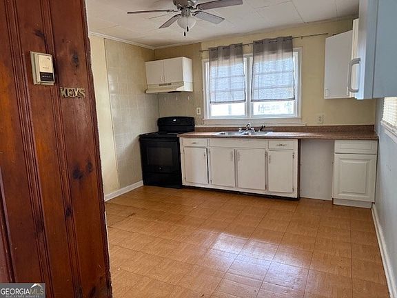 4th image of 4537 Academy St