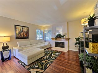 9 Fox Holw #13, Irvine, CA 92614