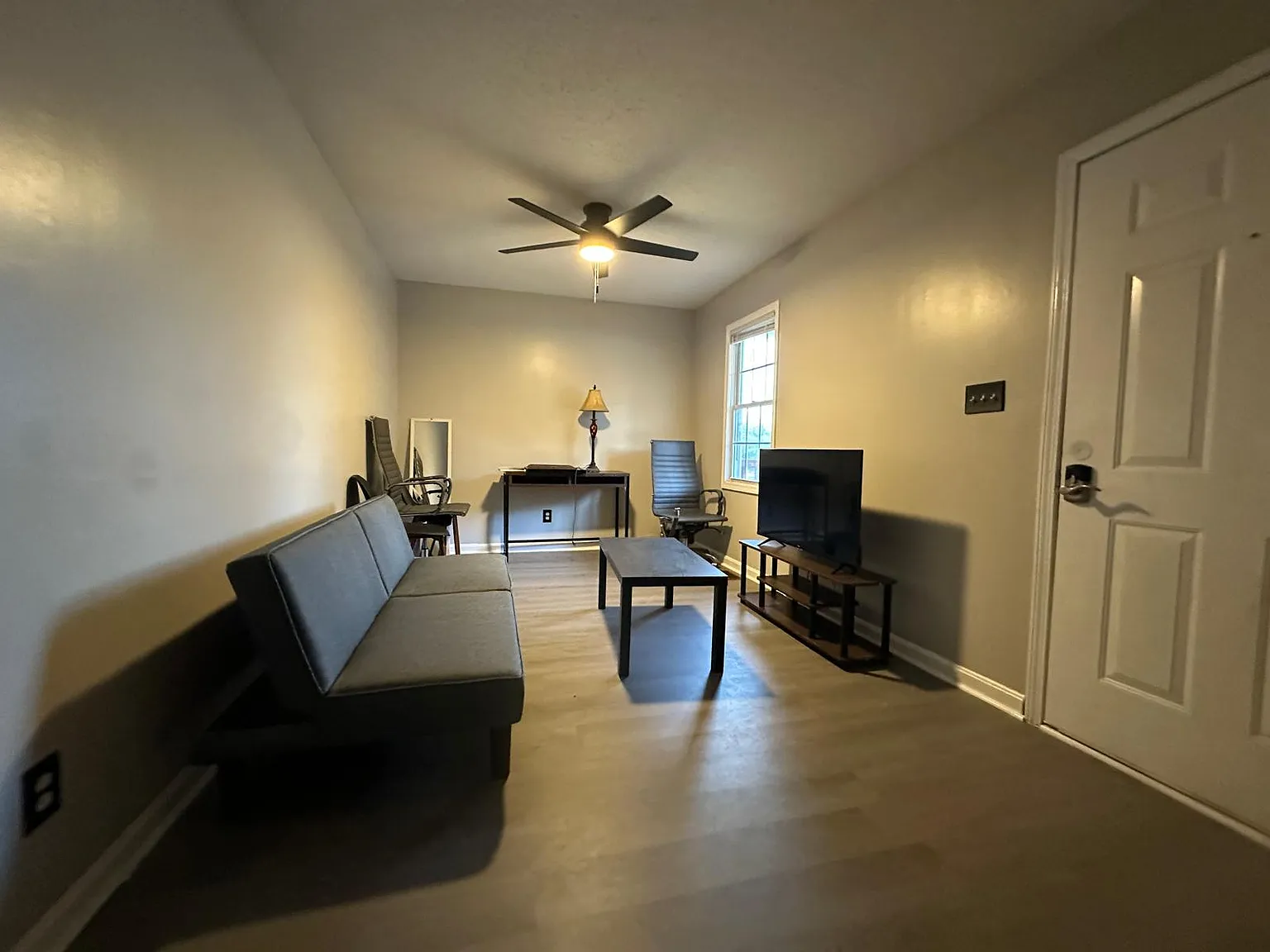 1214 S Preston St - Unit 2 A — Photo 4