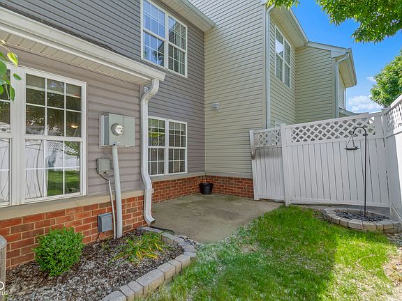 4th image of 603 Daviess Dr