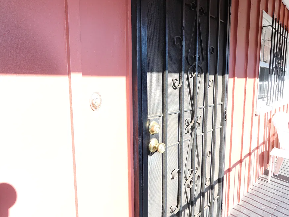 328 Pasadena Ave #1