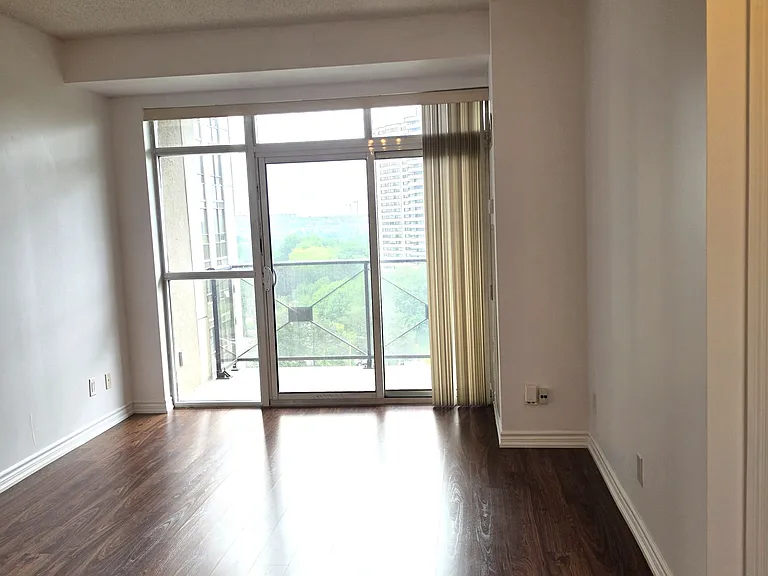 135 Wynford Dr #1008 — Photo 8